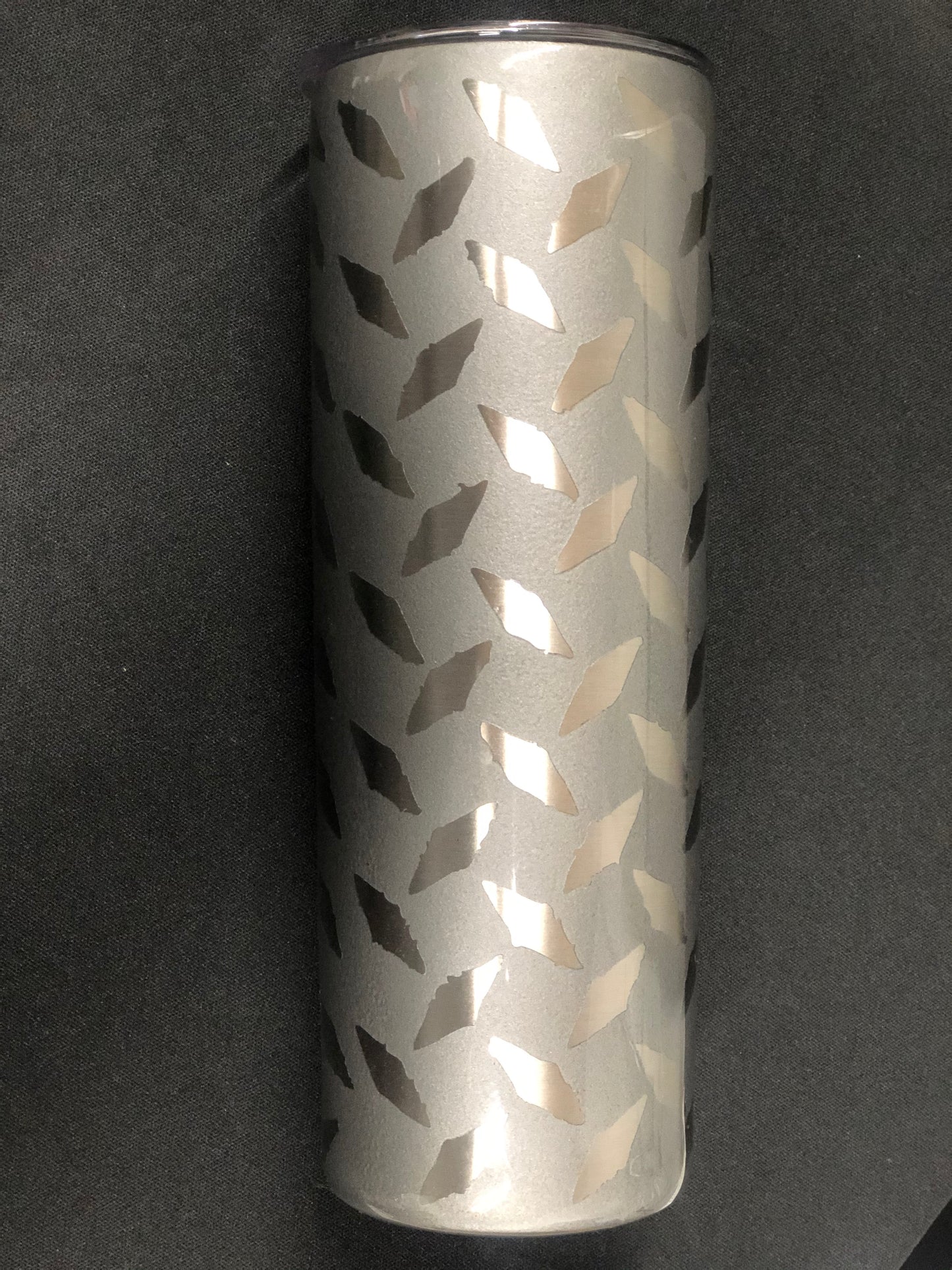 20 oz Diamond plated tumbler